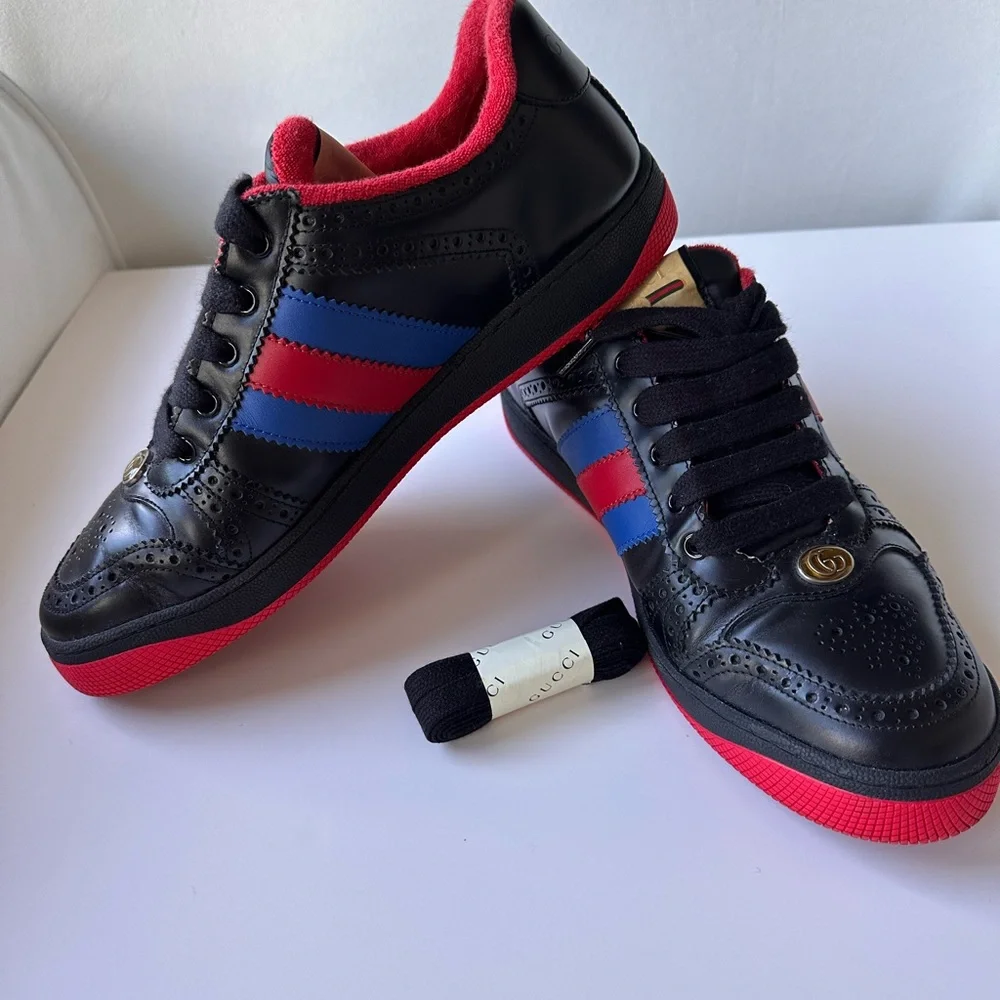 NEW Gucci  Black and Red Sneakers